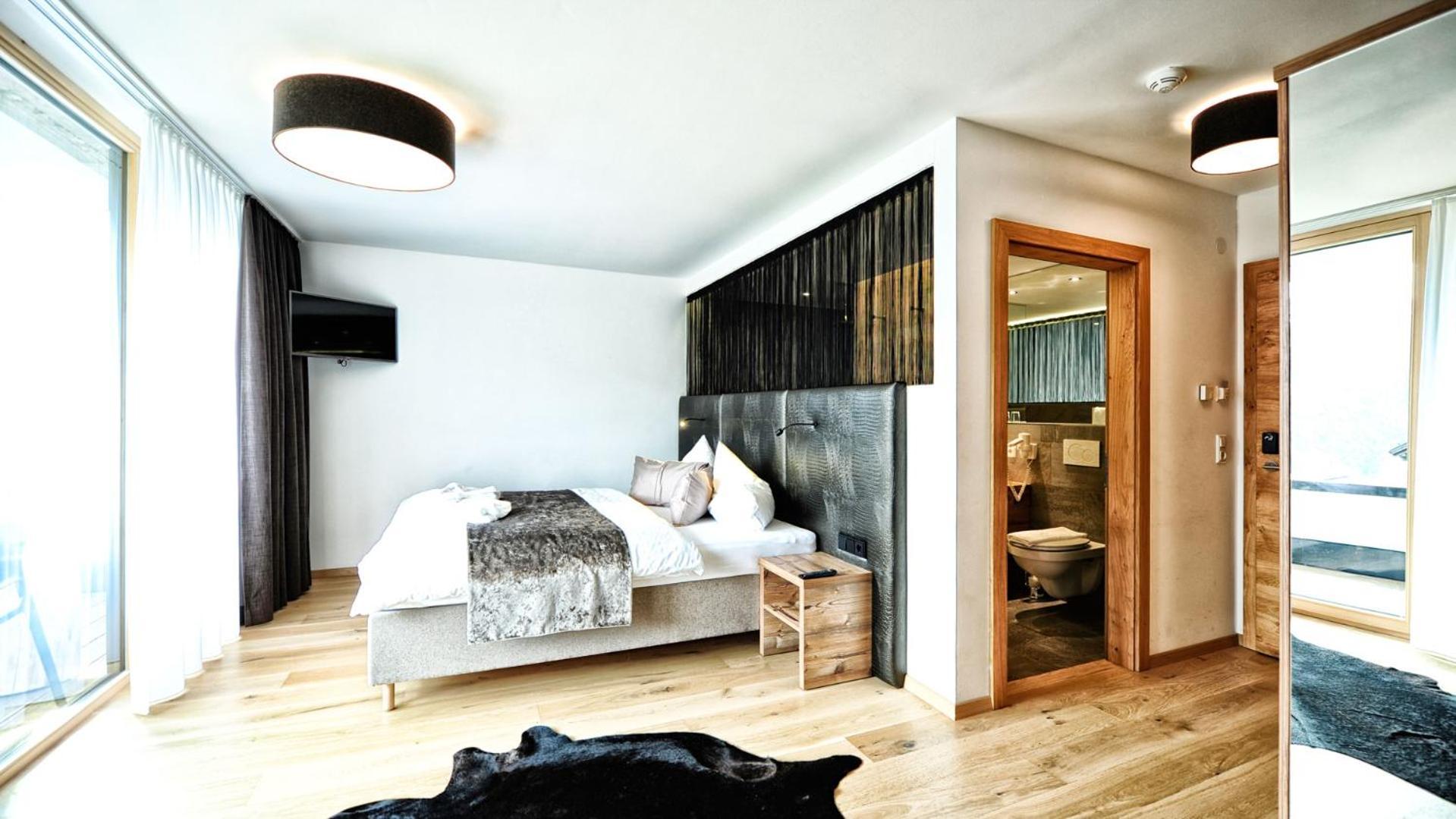Hotel Alps Lodge Fiss