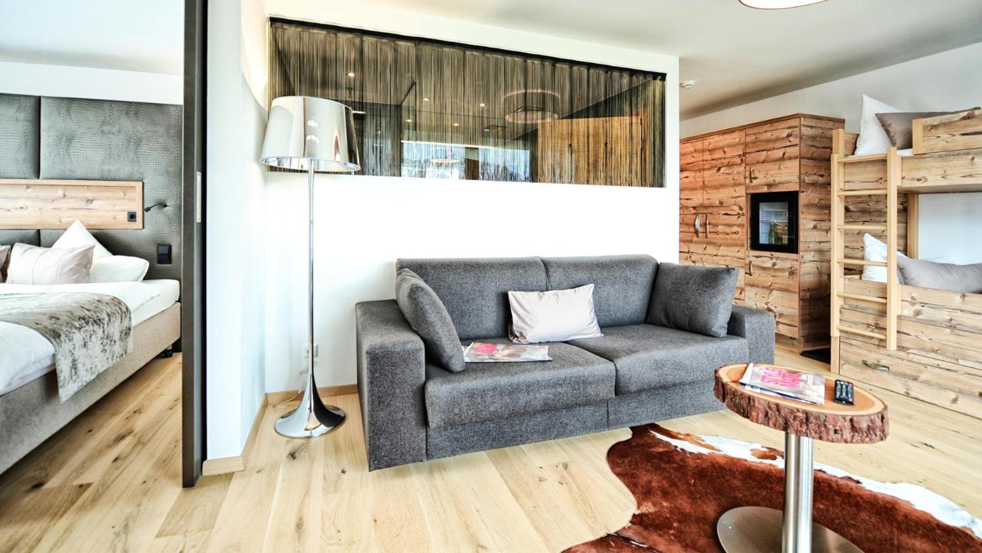 Alps Lodge