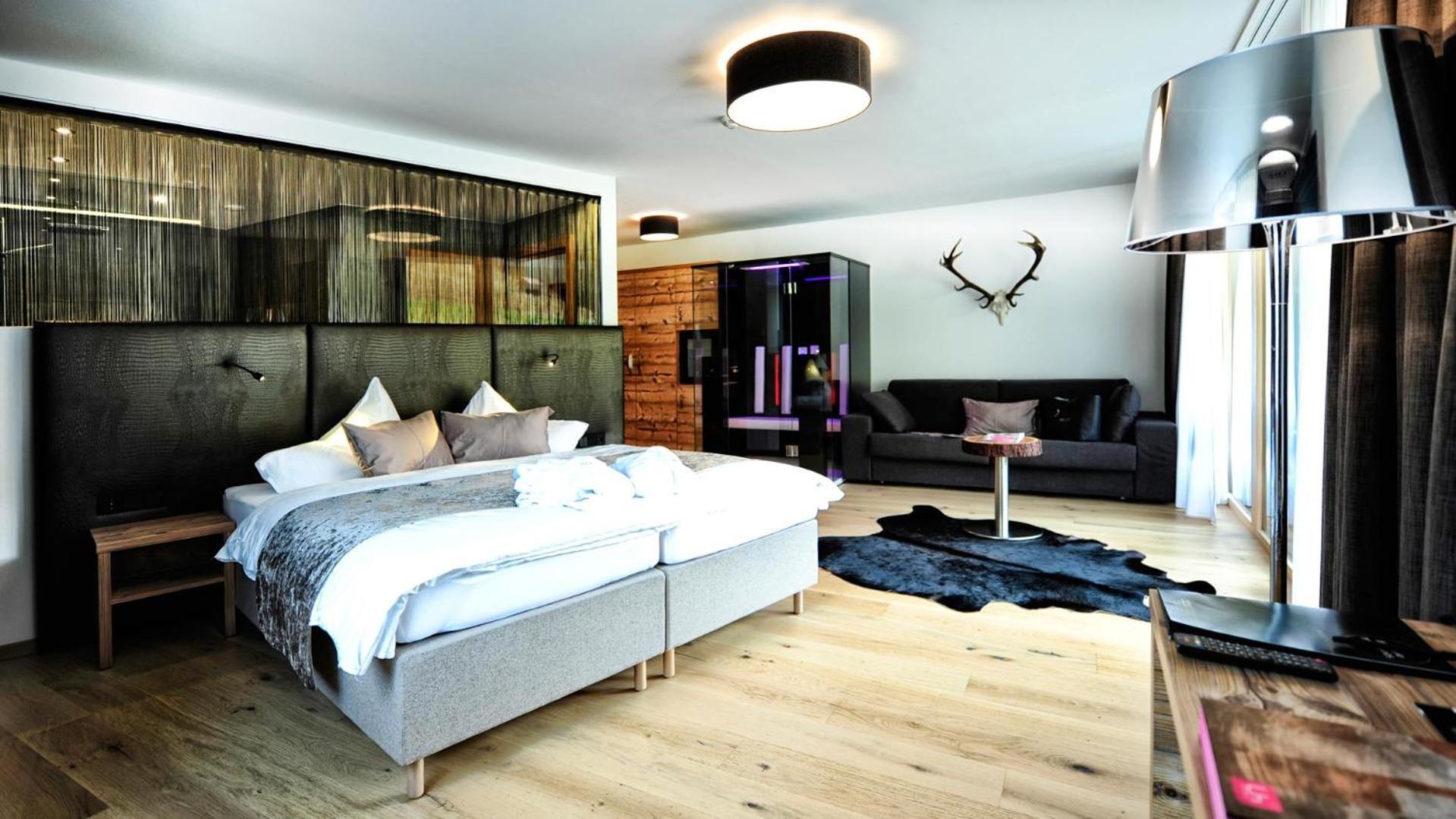 Alps Lodge 3*