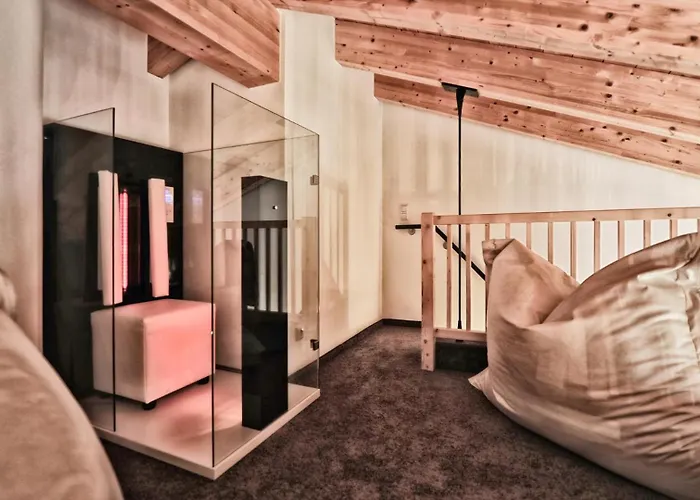 Alps Lodge